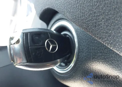 2008 Mercedes-Benz C 300 Sport 4Matic from USA, damaged, VIN WDDGF81X38F111647